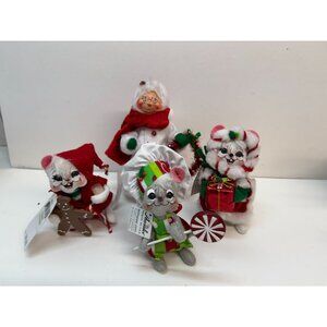 4 Christmas Annalee's Mice & Mrs. Santa